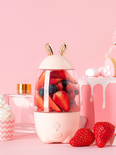 Cute Portable Electric Juicer Blender for  Home